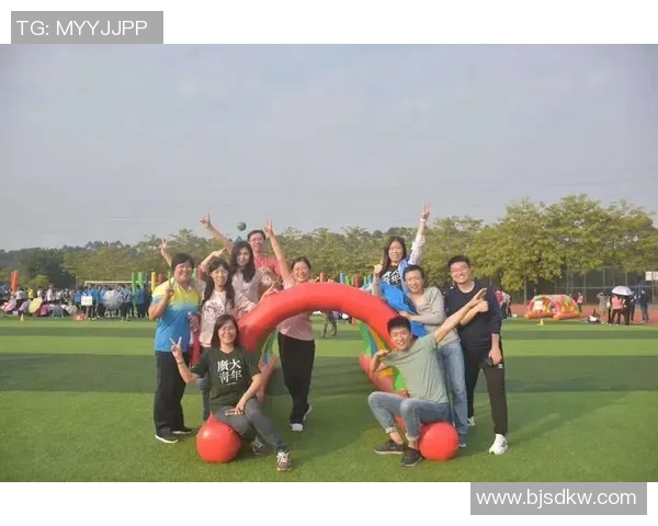 妙趣横生的足球球星谜语挑战赛等你来猜谁是绿茵场之王